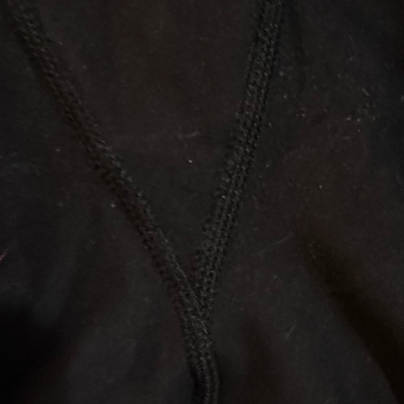 Lululemon black leggings. - Picture 7 of 8